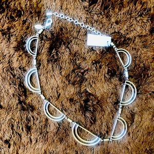 NWT Beautiful new Silver Necklace from Chico’s
